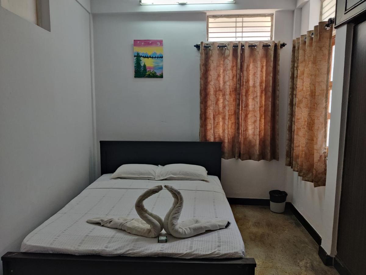 Апартаменти Yoga House Vanivilasa Puram Екстер'єр фото